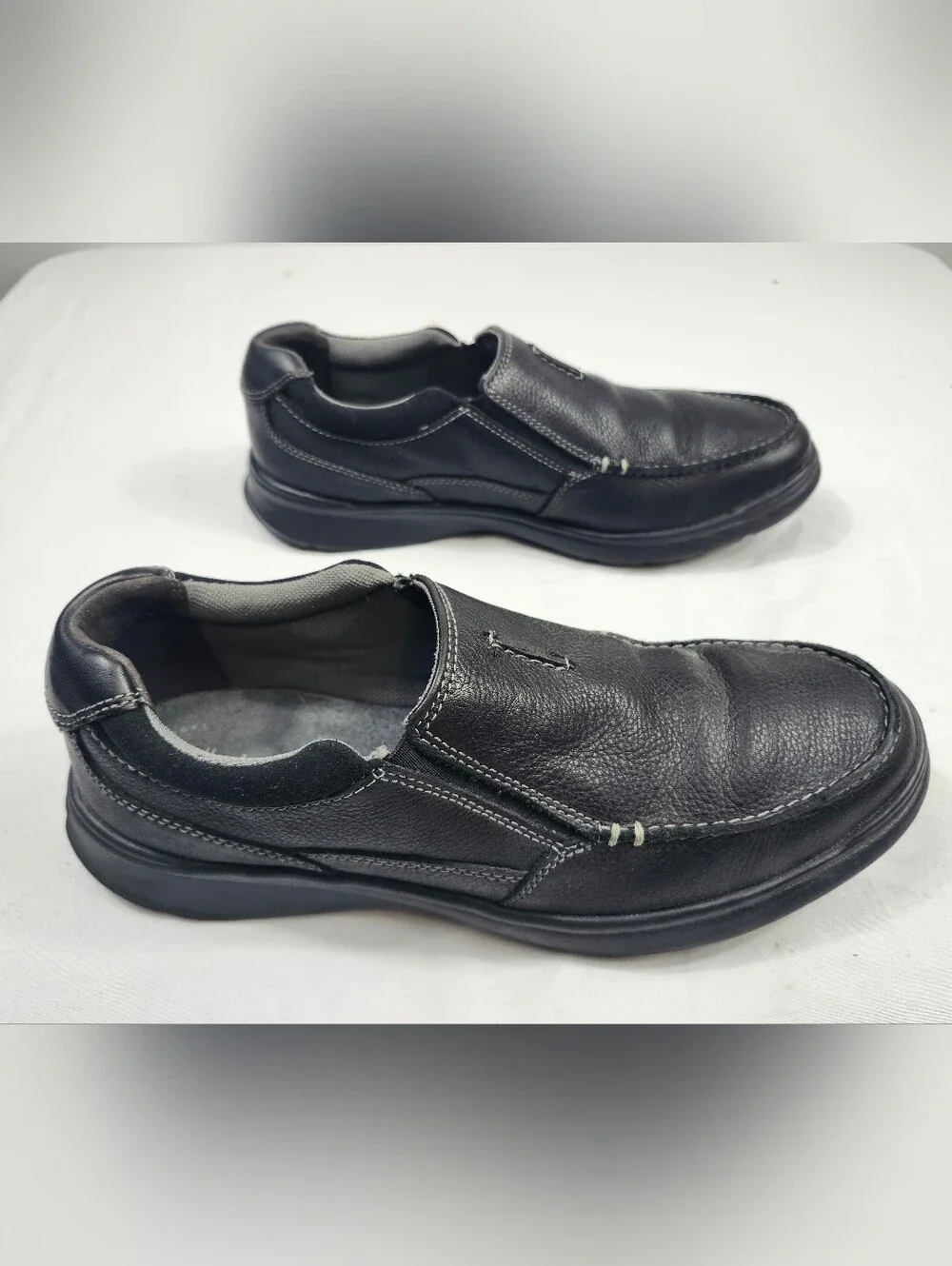 Clarks smooth black